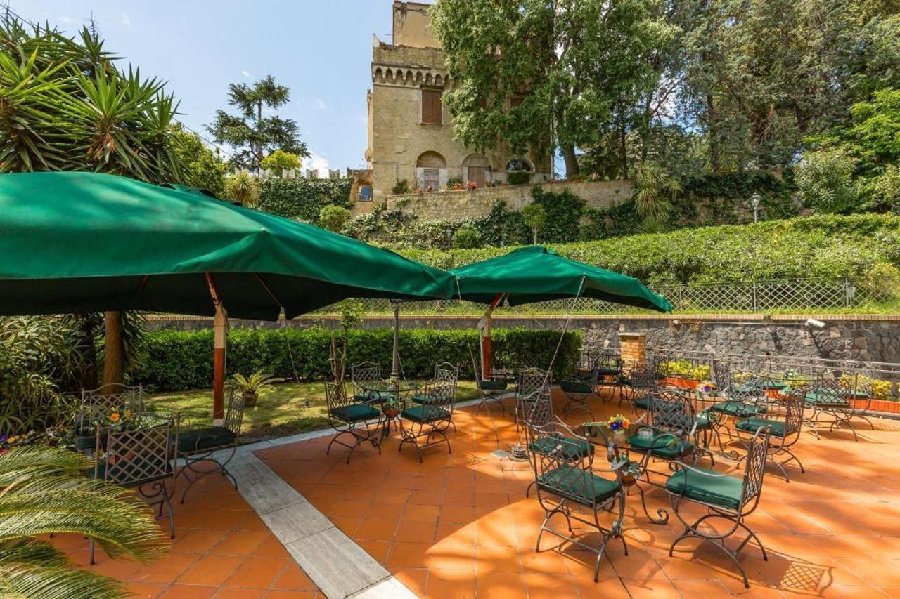 Culture Capodimonte Hotel Neapel